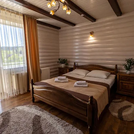 Anet Hotel Poljanyzja