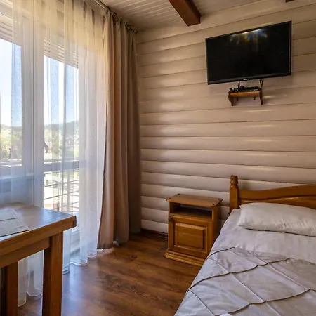 Anet Hotel 3*