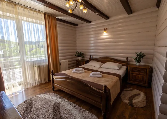 Anet Otel Palyanytsya