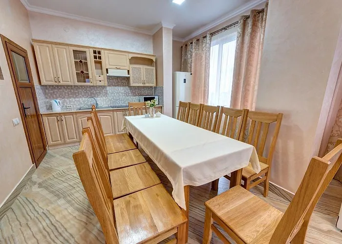 Anet Otel Palyanytsya